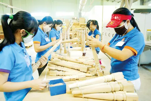 Thắt chặt tiền tệ quá mức sẽ ảnh hưởng đến hoạt động sảnxuất kinh doanh của DN